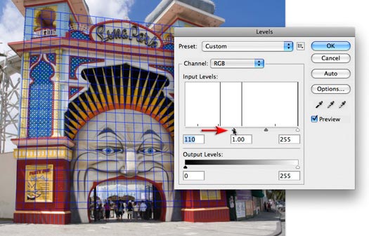 Adobe Photoshop CS4 Tutorial - Transforming A Smart Object In CS4
